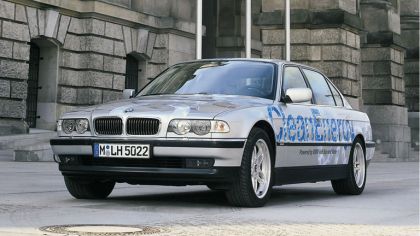 2000 BMW 750hL ( E38 ) Hydrogen V12 CleanEnergy concept 2