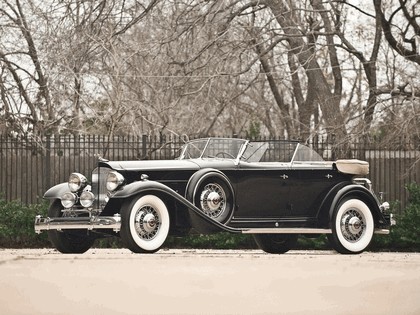 1932 Packard Individual Custom Twelve Sport Phaeton by Dietrich 8