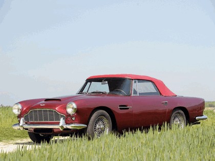 1962 Aston Martin DB4 convertible 7