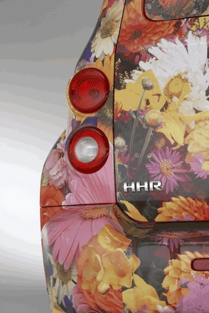 2007 Chevrolet HHR Panel ''Flower Express'' 7