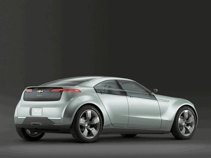 2007 Chevrolet Volt concept 12