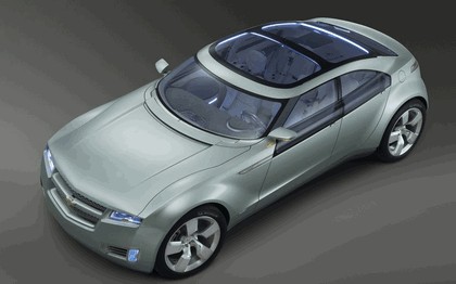 2007 Chevrolet Volt concept 45
