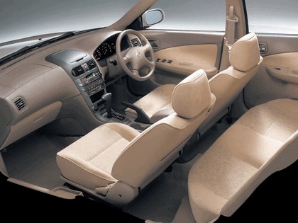 2002 Nissan Sunny ( B15 ) 6