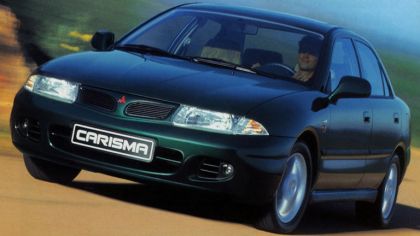 1995 Mitsubishi Carisma sedan 1