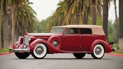 1935 Packard Twelve Convertible sedan by Dietrich 4