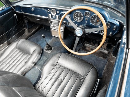 1963 Aston Martin DB5 Volante 16