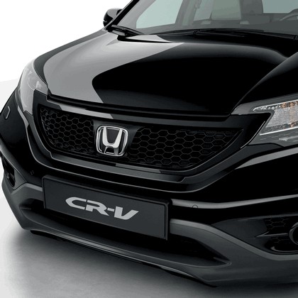2013 Honda CR-V Black Edition - UK version 3