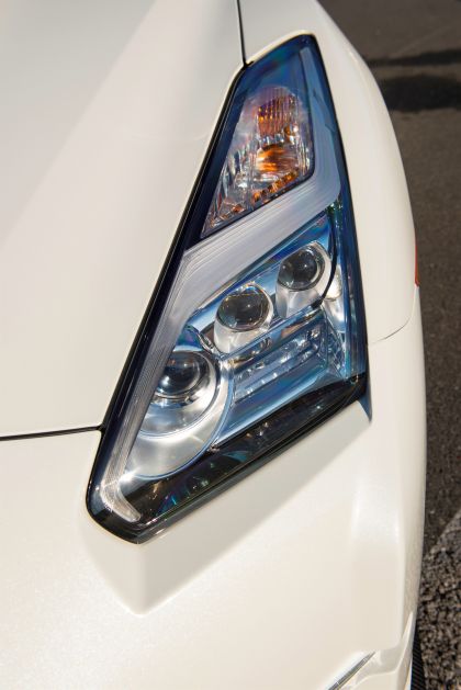 2014 Nissan GT-R ( R35 ) Nismo 44