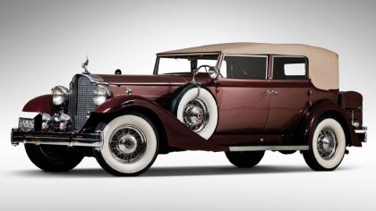 1933 Packard Twelve convertible sedan 2