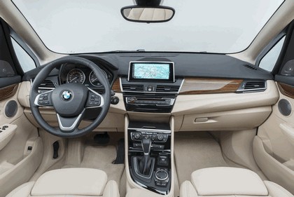 2014 BMW 225i ( F45 ) Active Tourer 47