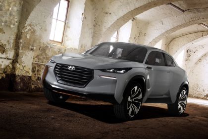 2014 Hyundai Intrado concept 4