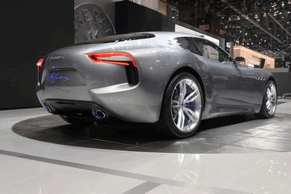 2014 Maserati Alfieri concept 40
