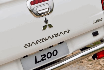 2014 Mitsubishi L200 Barbarian - UK version 55