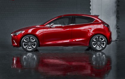 2014 Mazda Hazumi concept 15