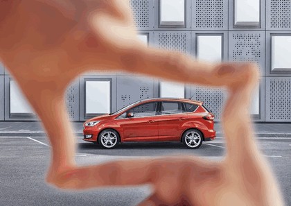 2015 Ford C-Max 19