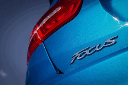 2014 Ford Focus sedan 21