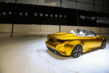 2014 Lexus LF-C2 concept 9