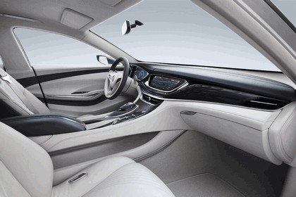 2015 Buick Avenir concept 17