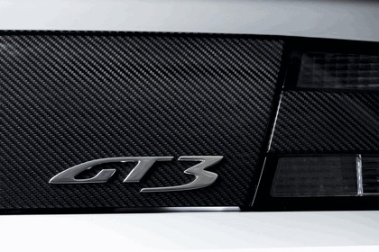 2015 Aston Martin Vantage GT3 special edition 10