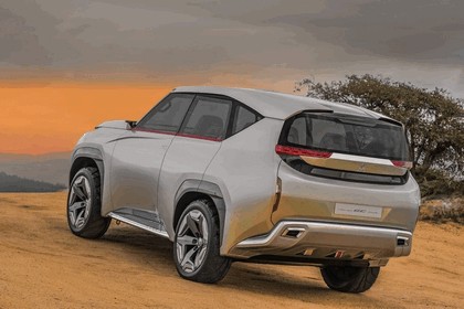 2015 Mitsubishi GC-PHEV concept 7