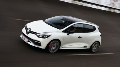 2015 Renault Clio RS220 Trophy 1