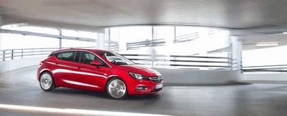 2015 Opel Astra 9