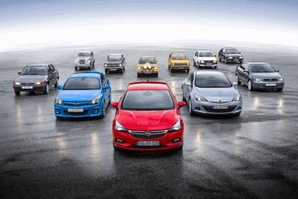 2015 Opel Astra 23