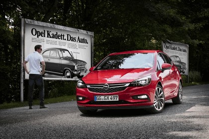 2015 Opel Astra 56