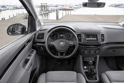 2015 Volkswagen Sharan 19