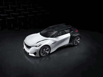 2015 Peugeot Fractal concept 7
