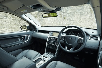 2015 Land Rover Discovery Sport HSE Luxury - UK version 19