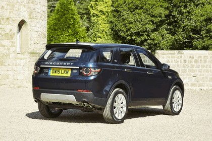 2015 Land Rover Discovery Sport HSE Luxury - UK version 23
