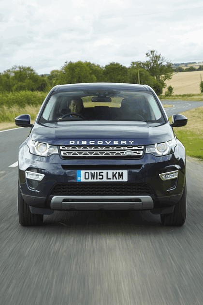 2015 Land Rover Discovery Sport HSE Luxury - UK version 25