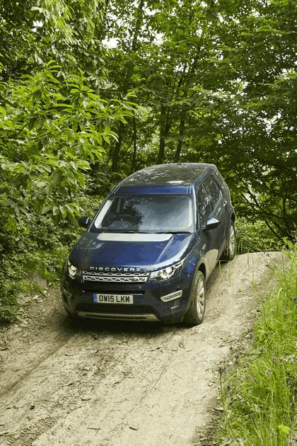 2015 Land Rover Discovery Sport HSE Luxury - UK version 30