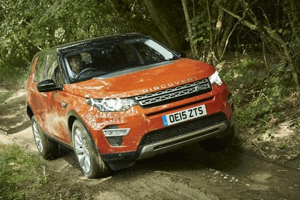 2015 Land Rover Discovery Sport HSE Luxury - UK version 52