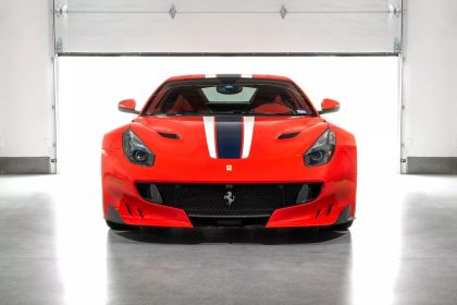 2015 Ferrari F12tdf 12