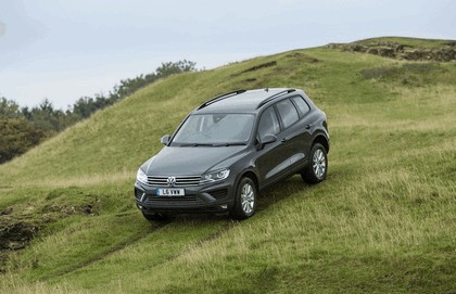 2015 Volkswagen Touareg Escape - UK version 1