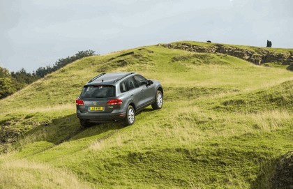 2015 Volkswagen Touareg Escape - UK version 2