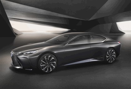 2015 Lexus LF-FC concept 4