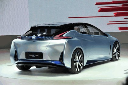 2015 Nissan IDS concept 30