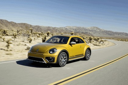2016 Volkswagen Beetle Dune 1