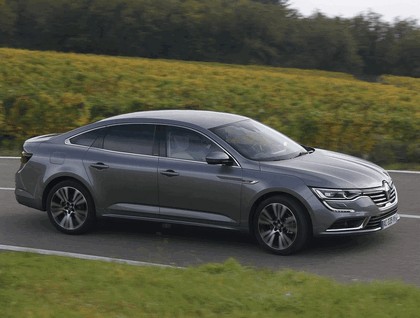 2015 Renault Talisman - test drive in Tuscany 68