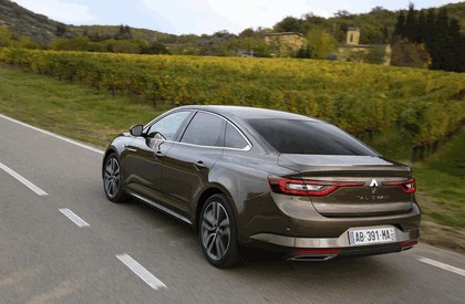 2015 Renault Talisman - test drive in Tuscany 75