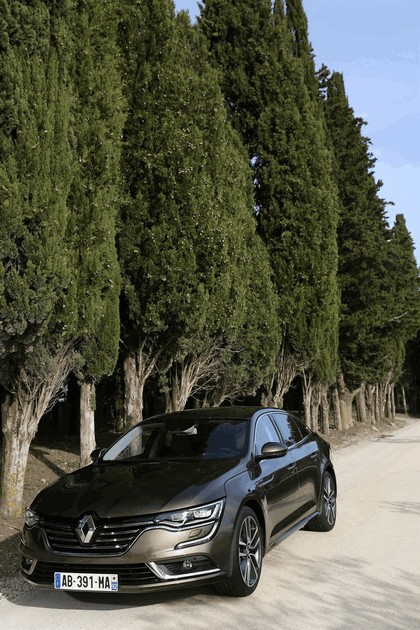 2015 Renault Talisman - test drive in Tuscany 78