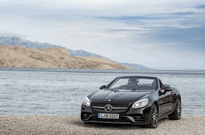 2016 Mercedes-AMG SLC 43 1