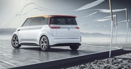 2016 Volkswagen BUDD-e concept 8
