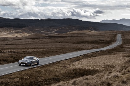 2016 Aston Martin V12 Vantage S 23