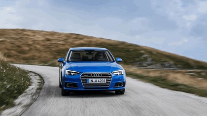 2017 Audi A4 TFSI quattro - EU version 7