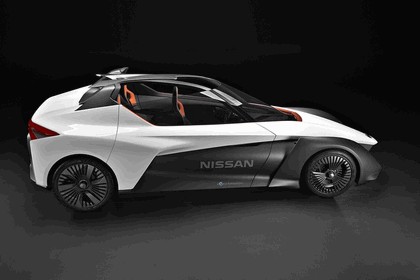 2016 Nissan BladeGlider concept 2