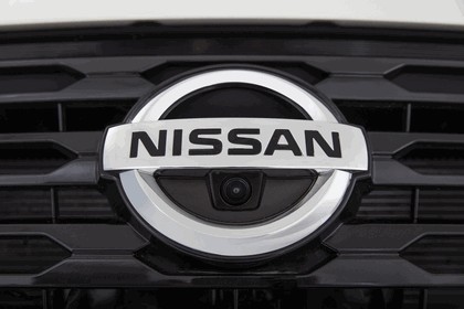 2017 Nissan Pathfinder 42
